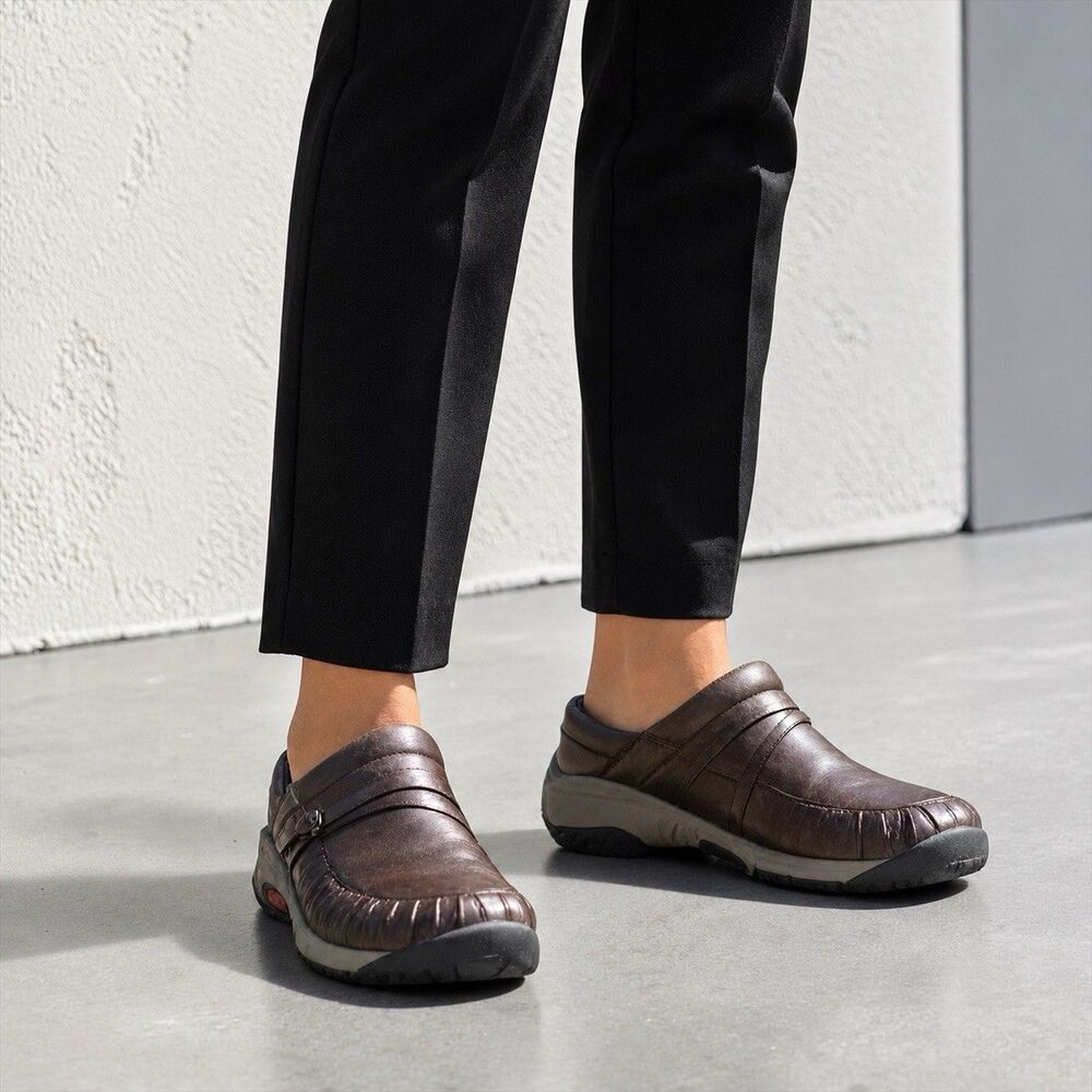 Merrell J53048 Brown Leather Comfort Clogs Slip On Shoes Womens Size 10 M
